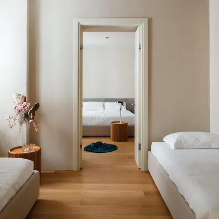 C10 Boutique Hotel
